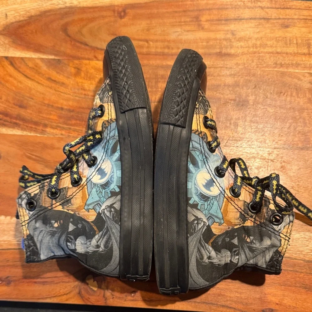 Converse All-Star Chuck Taylor Batman DC Comica Kids High-Top Sneakers - 11C - Picture 7 of 14